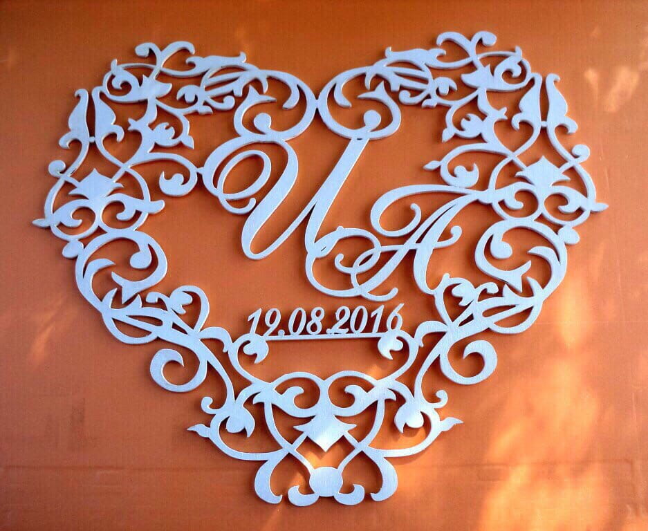 Laser Cut Floral Heart Wreath Wedding Decoration