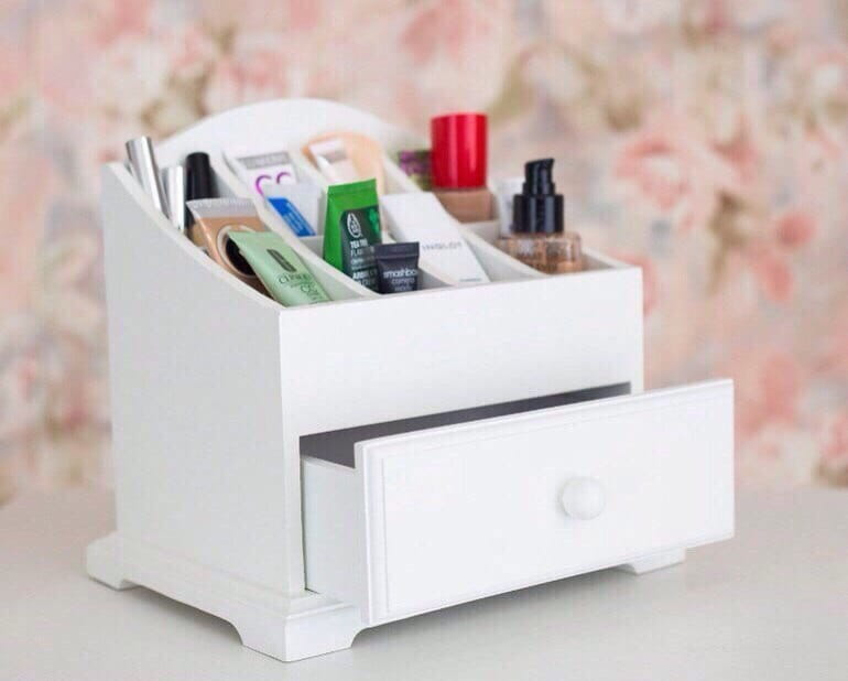 Laser Cut Wooden Makeup Stand With Drawer