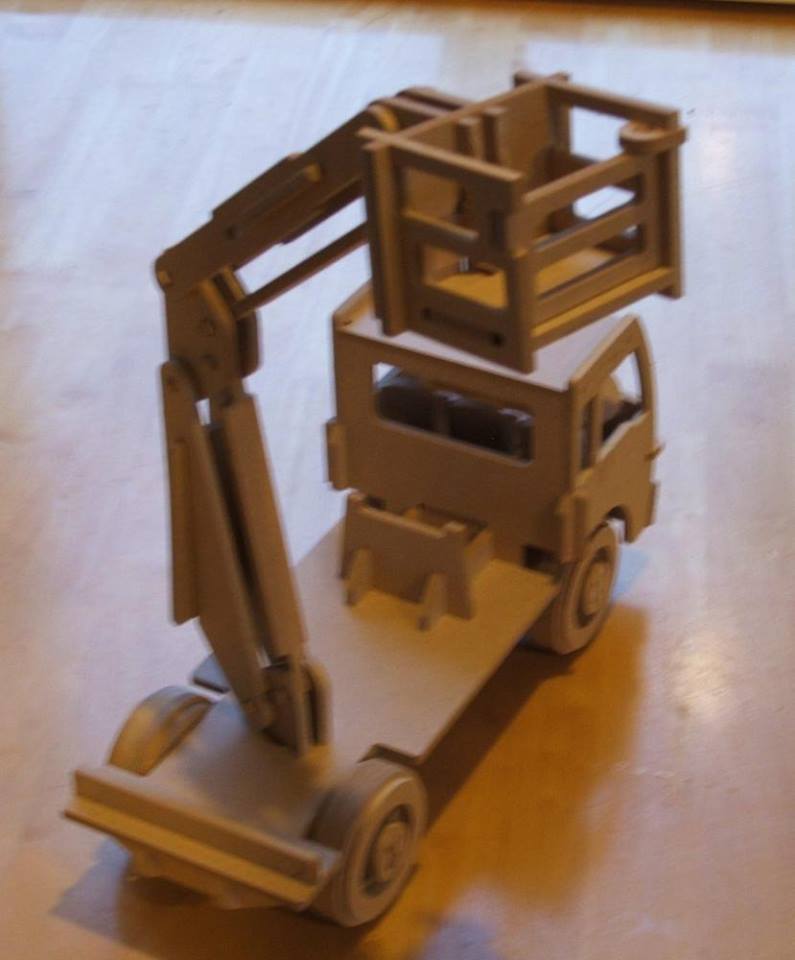 Laser Cut Cherry Picker Truck 3D Wood Puzzle