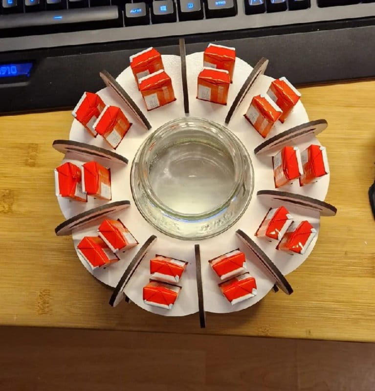 Laser Cut Kinderriegel Chocolate Bar Holder