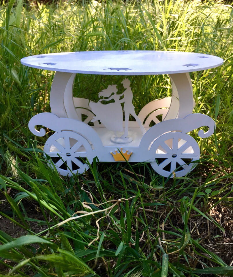 Laser Cut Carriage Wedding Cake Stand