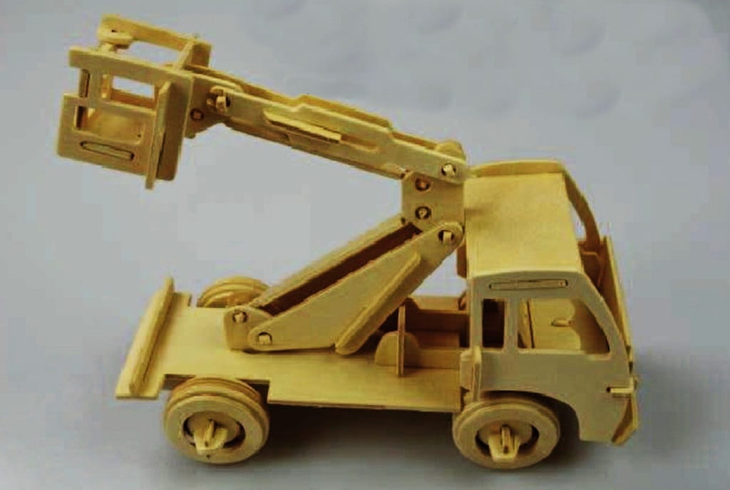 Laser Cut Cherry Picker Truck 3D Wood Model