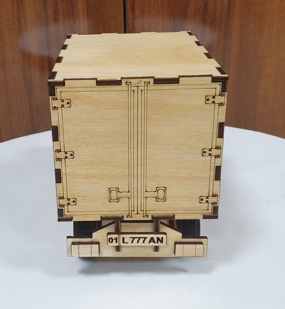 Laser Cut Box Truck 3D Wood Model