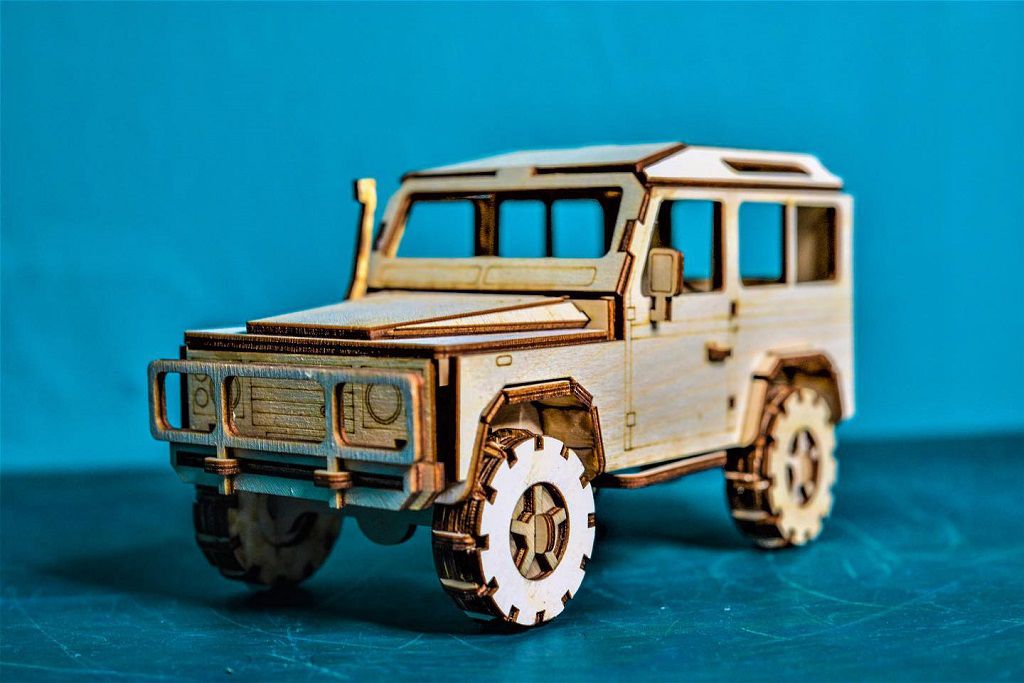Laser Cut Land Rover Defender Jeep 3D Puzzle Wood Model