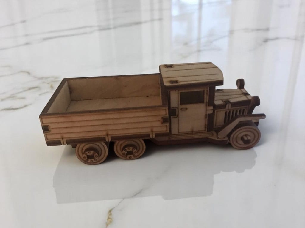 Laser Cut Gaz AA Cargo Truck 3D Puzzle