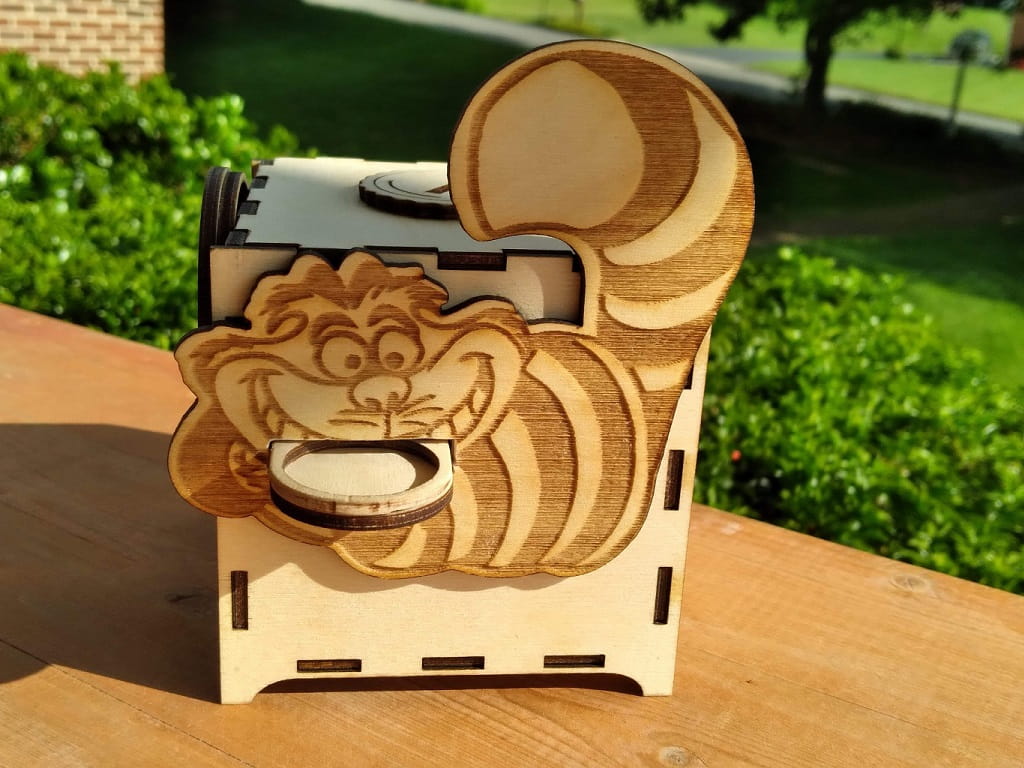 Laser Cut Creative Cheshire Cat Coin Bank