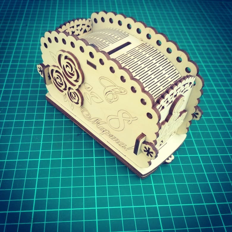 Laser Cut Money Box for Women Day
