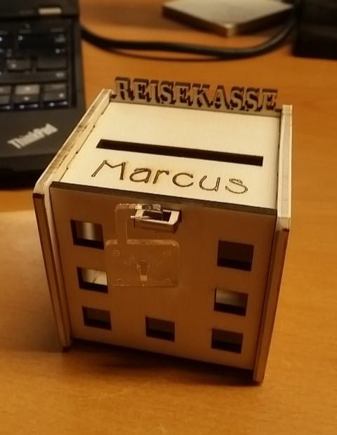 Laser Cut Reisekasse Piggy Bank