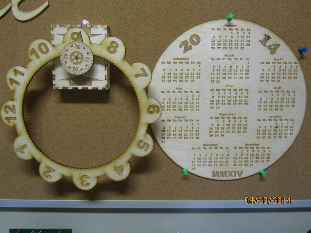 Laser Cut Gear Clock with Redesigned Hour Wheel