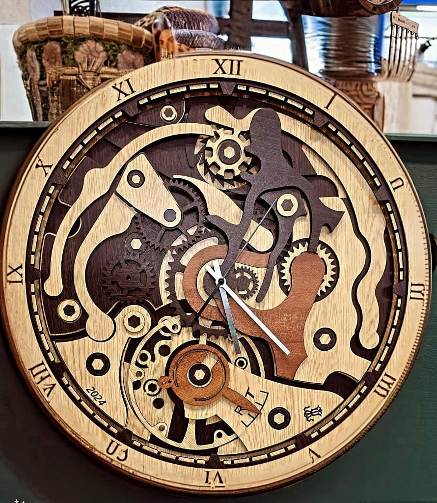 Laser Cut Mechanical Gear Wall Clock