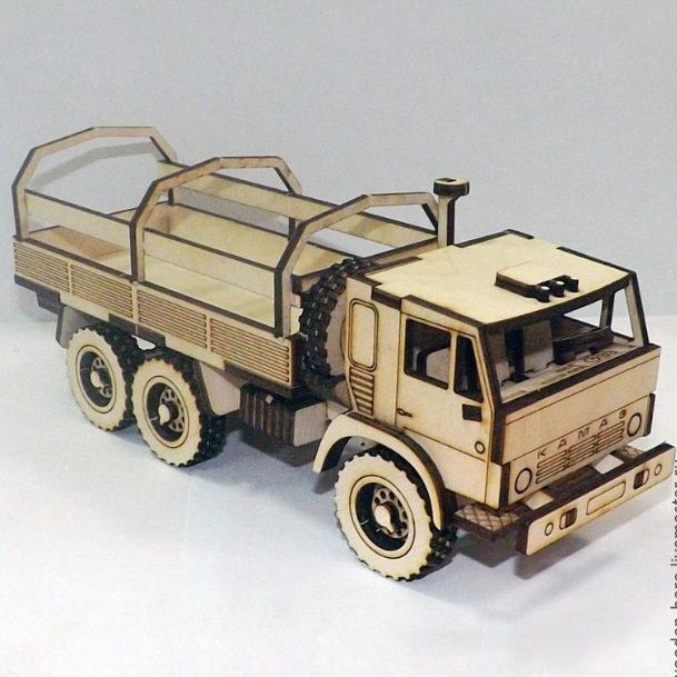 Laser Cut Kamaz Truck 3D Wood Model