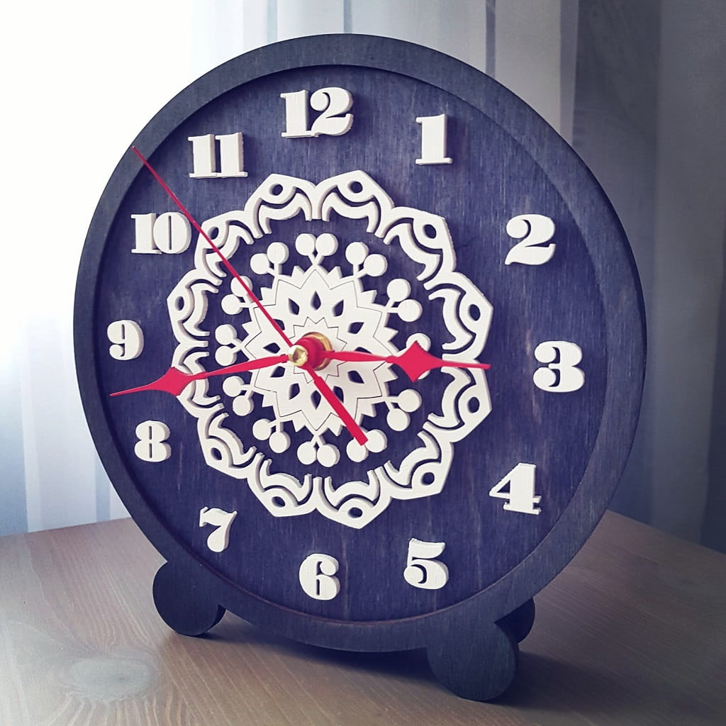 Laser Cut Vintage Decorative Table Clock