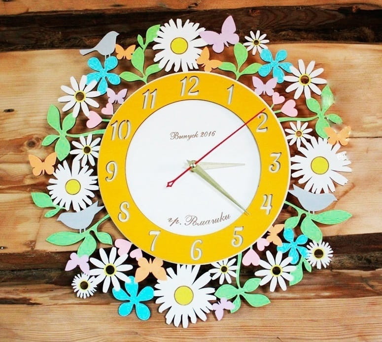 Laser Cut Chamomile Daisy Flower Wooden Wall Clock