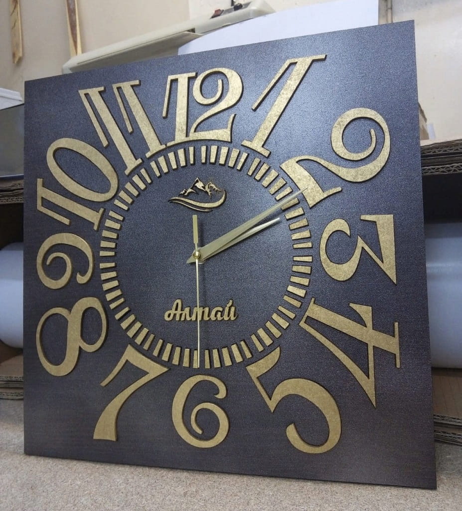 Laser Cut Wall Clock with Classic Design