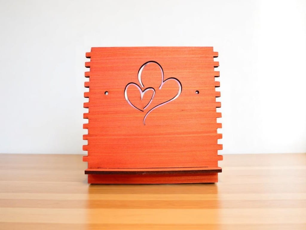 Laser Cut Portable Wooden Plank Necklace Jewelry Stand