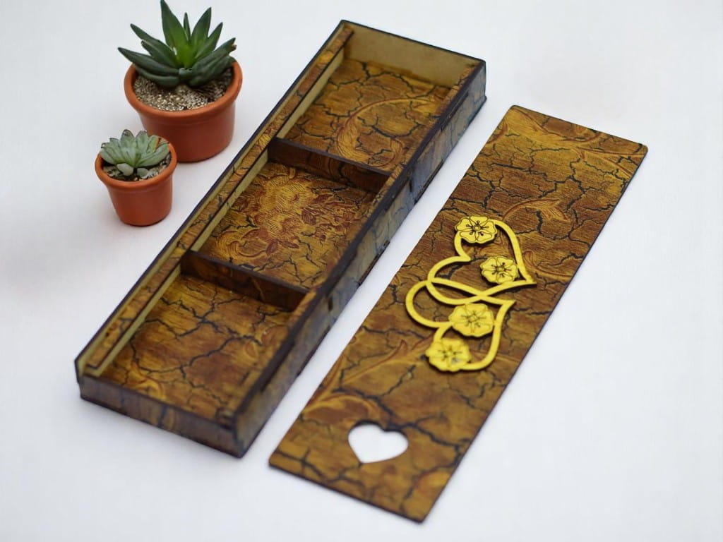 Laser Cut Valentines Day Chocolate Gift Box