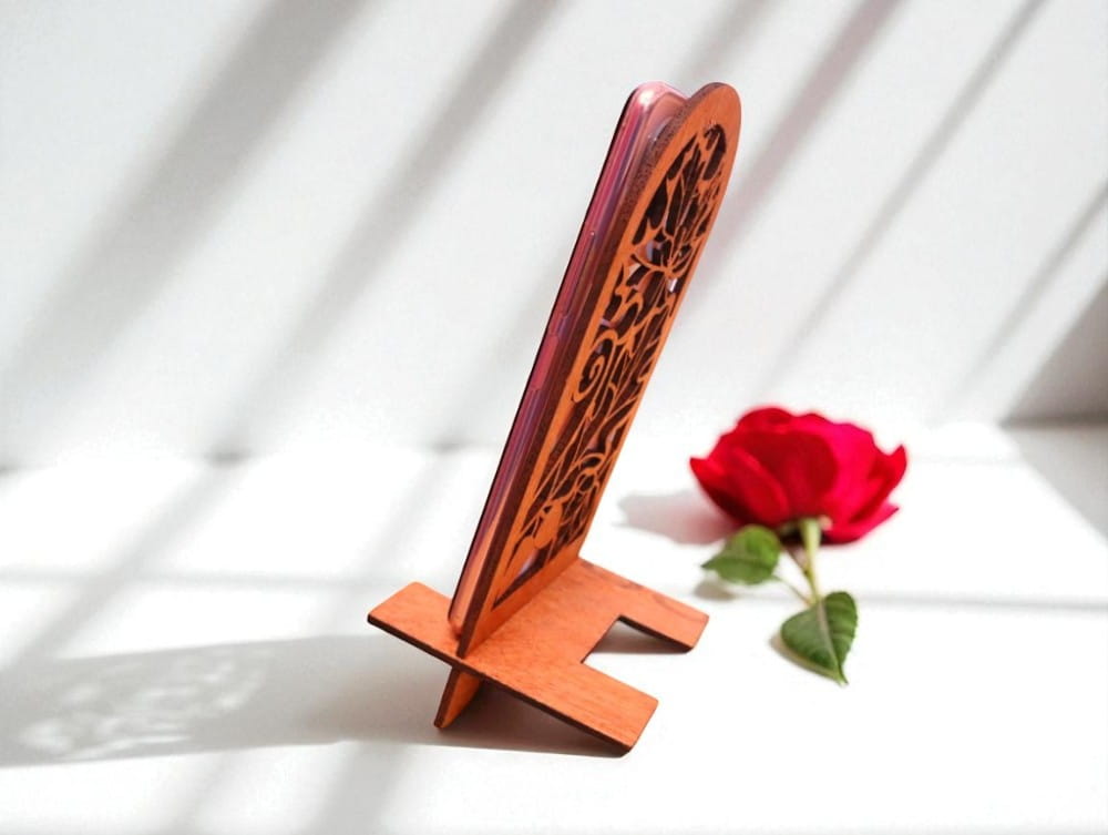 Laser Cut Wooden Fall Maple Leaf Phone Stand