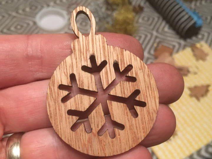 Laser Cut Snowflake Christmas Ball