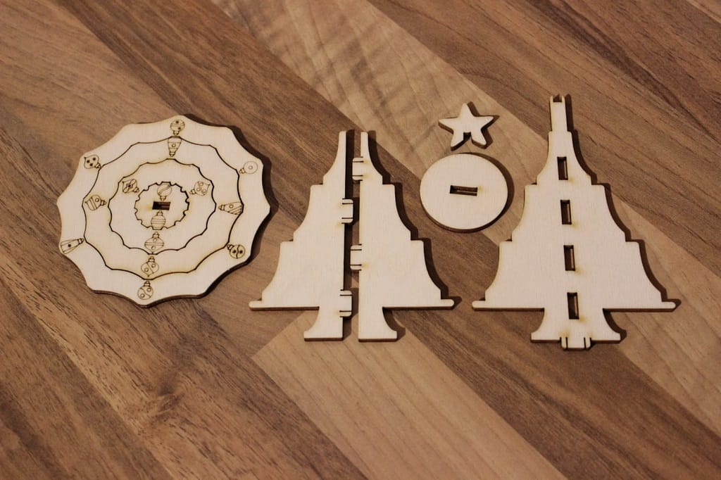 Laser Cut Mini Decorative Christmas Tree