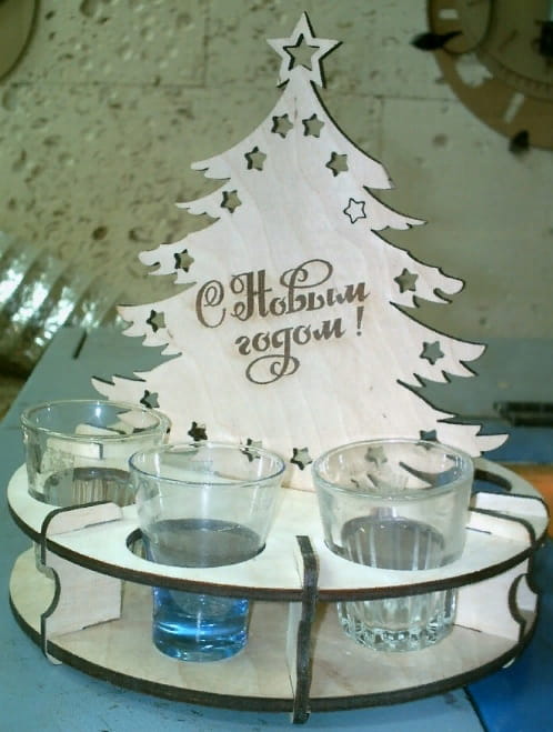 Laser Cut Christmas Tree Wine Glass Holder