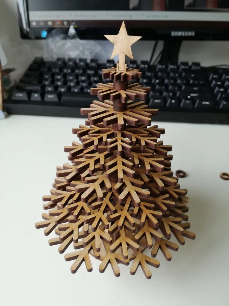 Laser Cut Snowflake Christmas Tree