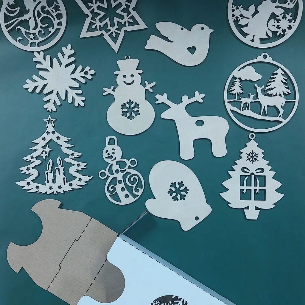 Laser Cut Festive Shapes Ornament Set