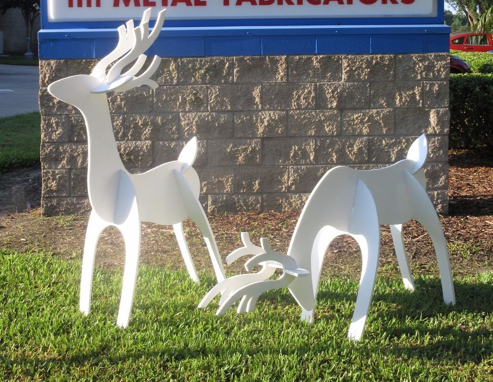 Laser Cut Wooden Reindeer Yard Art Lawn Decoration