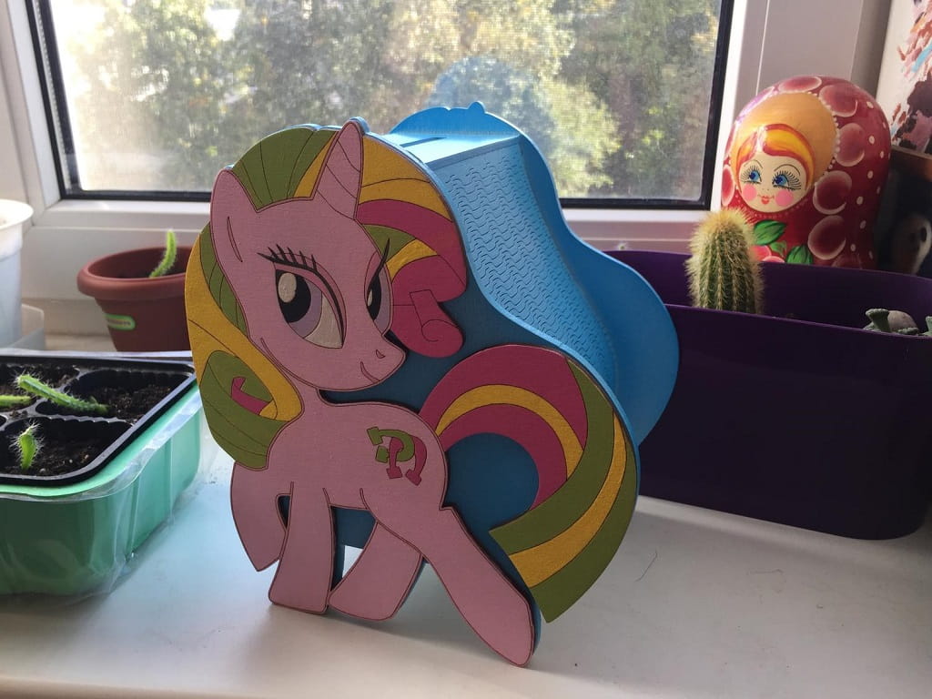 Laser Cut Living Hinge Pony Piggy Bank