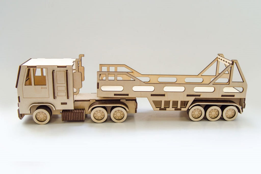 Laser Cut Trailer Truck 3D Wood Model