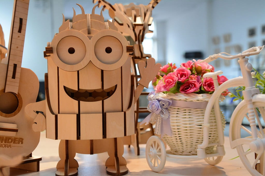 Laser Cut Minion Pencil Holder