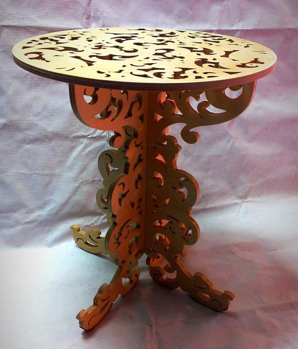 Laser Cut Wedding Cake Round Table