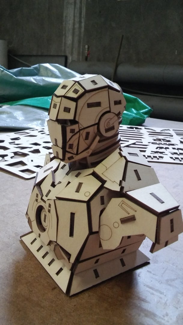 Laser Cut Iron Man 3D Puzzle Wood Model