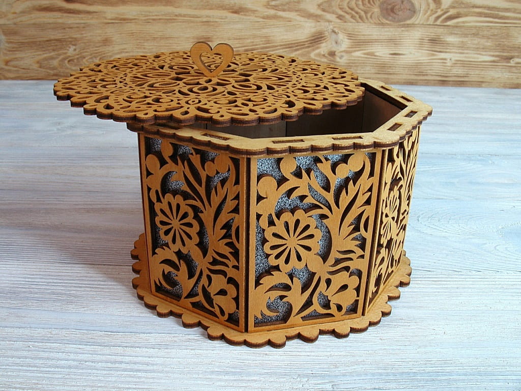 Laser Cut Octagonal Carved Box With Lid