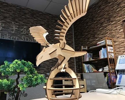 Laser Cut Eagle 3D Puzzle Table Decor