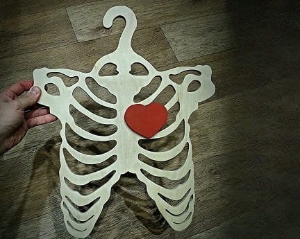 Laser Cut Skeleton Shape Clothes Hanger With Heart