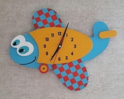 Laser Cut Cute Plane Wall Clock for Baby Nursery