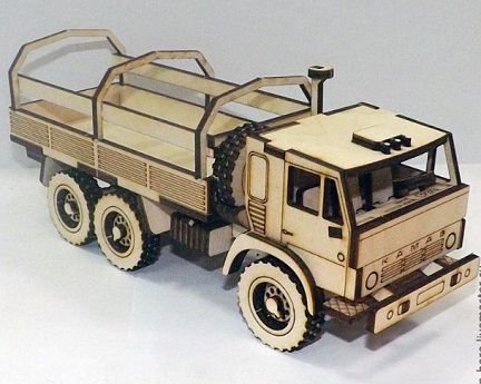 Laser Cut Kamaz Truck 3D Wood Model