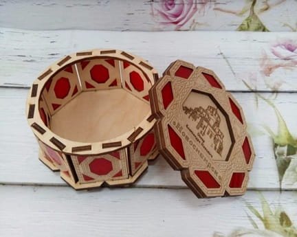 Laser Cut Wooden Jewelry Box With Lid