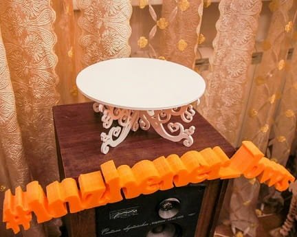 Laser Cut Round Decorative Wooden Cake Stand