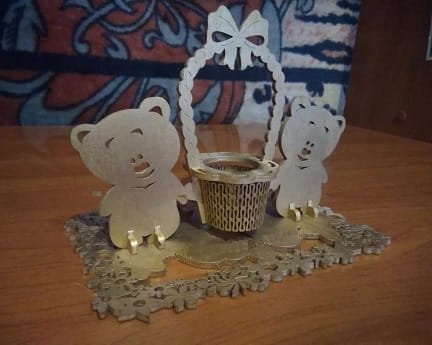 Laser Cut Bear Flower Basket for Womens Day